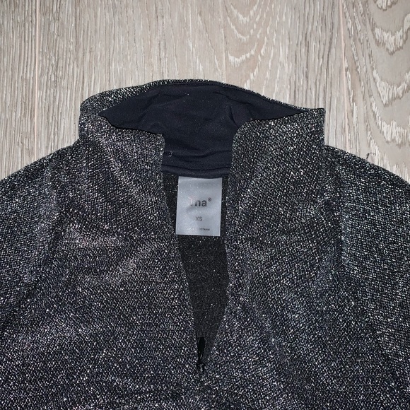 TNA quarter zipper long sleeve - Picture 3 of 3